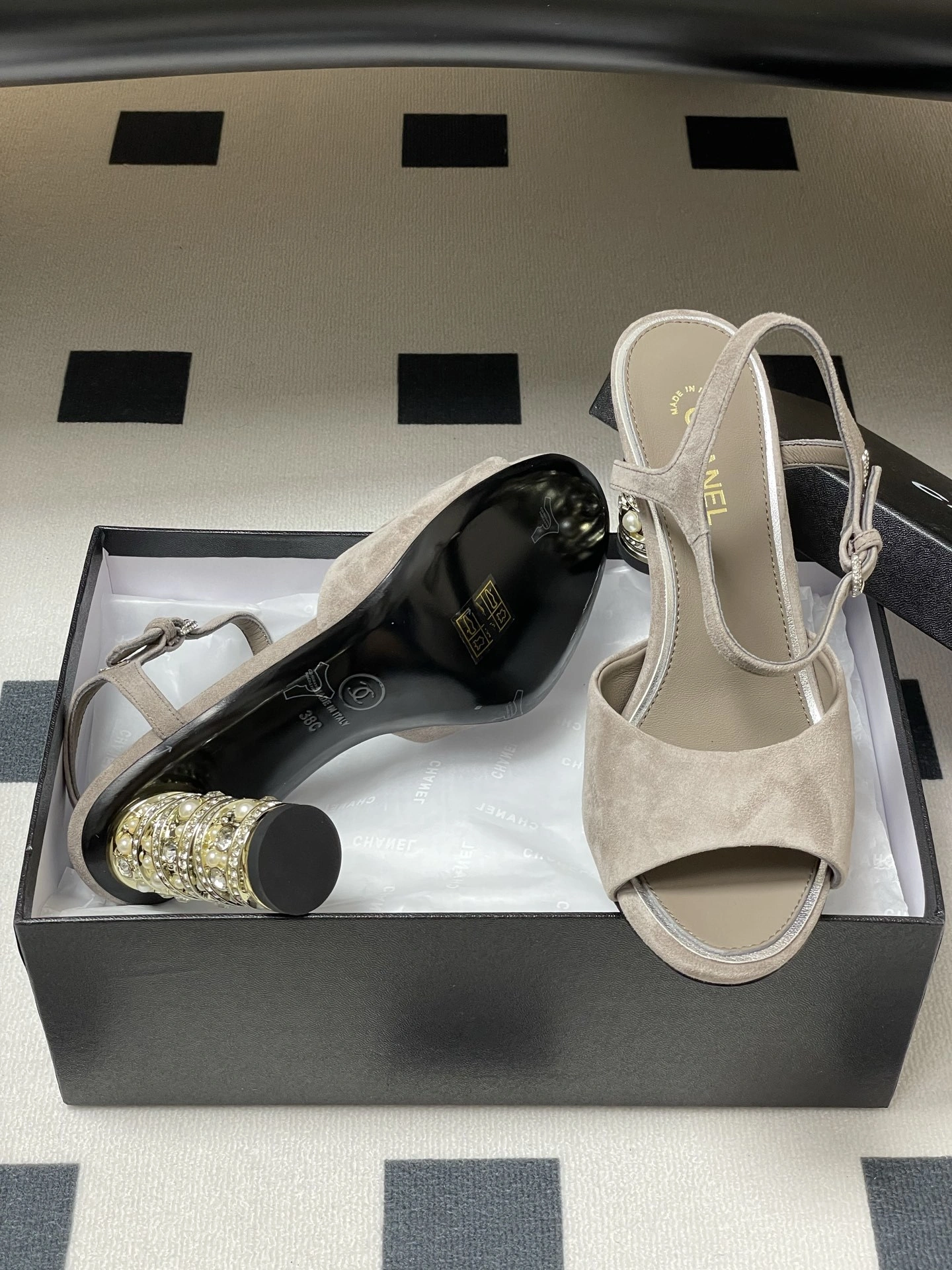 COCO-- 3h1958 G46097 B18550 NAAJY sheepskin Heel height：8.5CM item:E-X158C2040